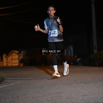 Runner Photo 8406246
