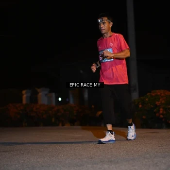 Runner Photo 8406256