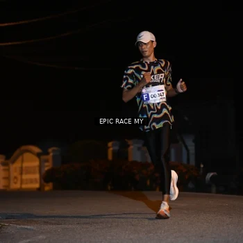 Runner Photo 8406265
