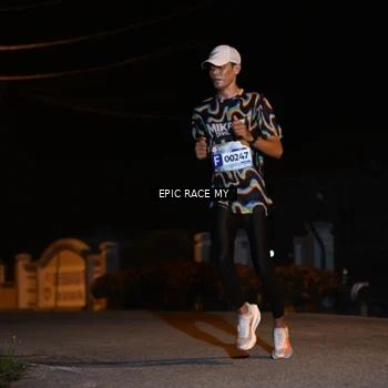 Runner Photo 8406270
