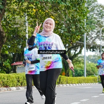 Runner Photo 8406278