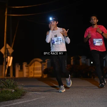 Runner Photo 8406280