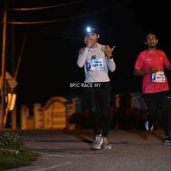 Runner Photo 8406299