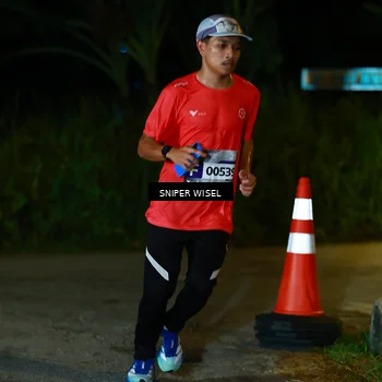 Runner Photo 8406308
