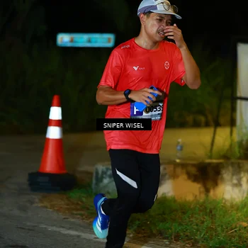 Runner Photo 8406314