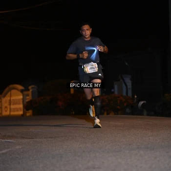 Runner Photo 8406316