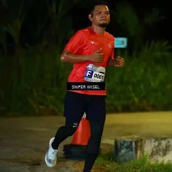 Runner Photo 8406324