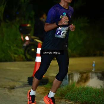 Runner Photo 8406336