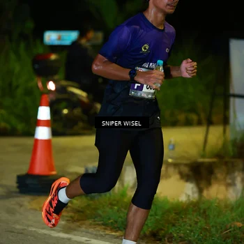 Runner Photo 8406343