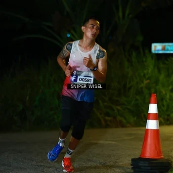 Runner Photo 8406347