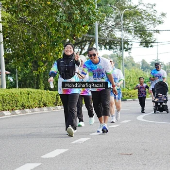 Runner Photo 8406350
