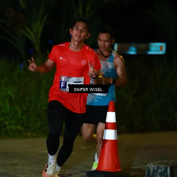 Runner Photo 8406377