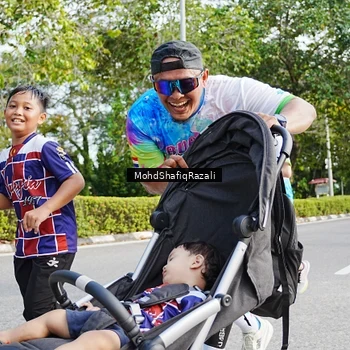 Runner Photo 8406384