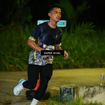 Runner Photo 8406394