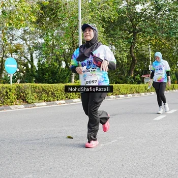 Runner Photo 8406419