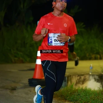 Runner Photo 8406421