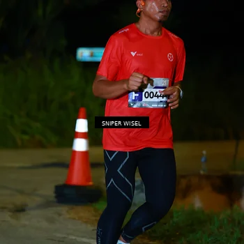 Runner Photo 8406422