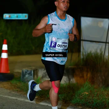 Runner Photo 8406439