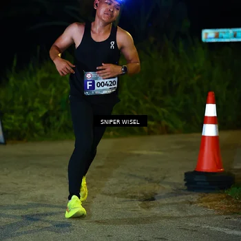 Runner Photo 8406465