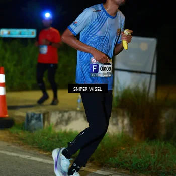 Runner Photo 8406469