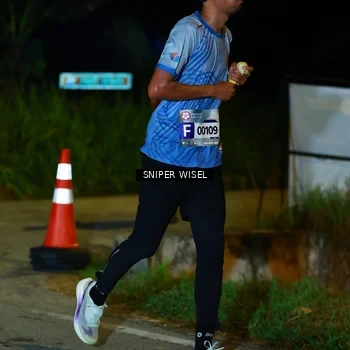 Runner Photo 8406471