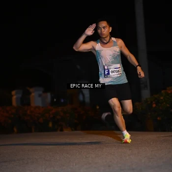 Runner Photo 8406481