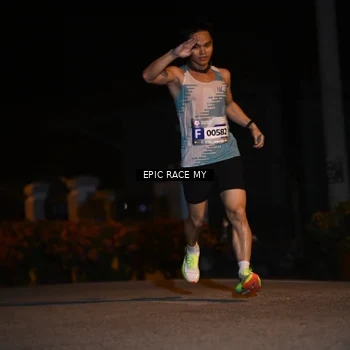 Runner Photo 8406486