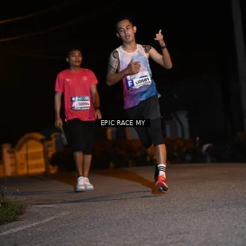 Runner Photo 8406498