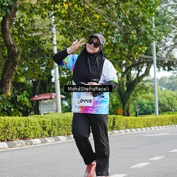 Runner Photo 8406499