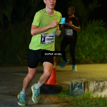 Runner Photo 8406502