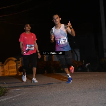 Runner Photo 8406504