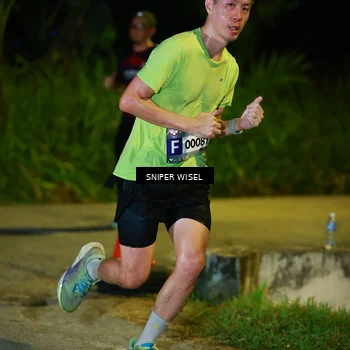Runner Photo 8406515
