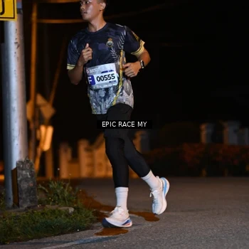 Runner Photo 8406538