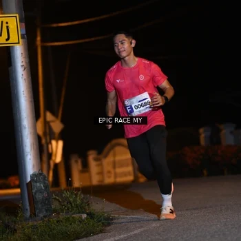 Runner Photo 8406543