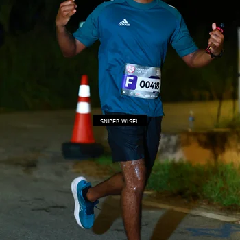 Runner Photo 8406544