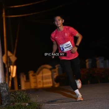 Runner Photo 8406550
