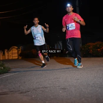 Runner Photo 8406566