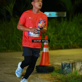 Runner Photo 8406567