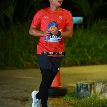 Runner Photo 8406569