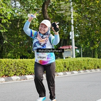 Runner Photo 8406572