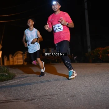 Runner Photo 8406574