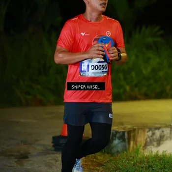 Runner Photo 8406577