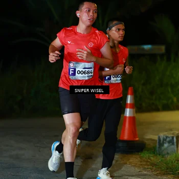 Runner Photo 8406581