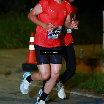 Runner Photo 8406590