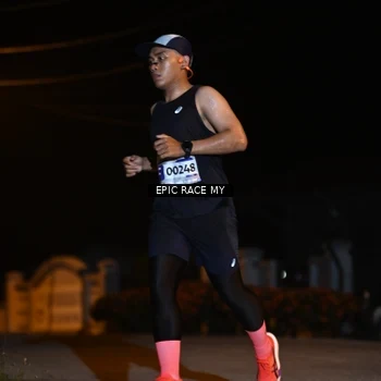 Runner Photo 8406593