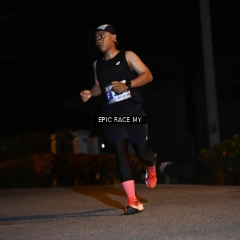 Runner Photo 8406601