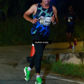 Runner Photo 8406619