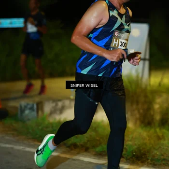 Runner Photo 8406633