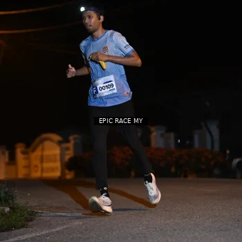 Runner Photo 8406645