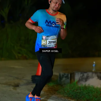 Runner Photo 8406656